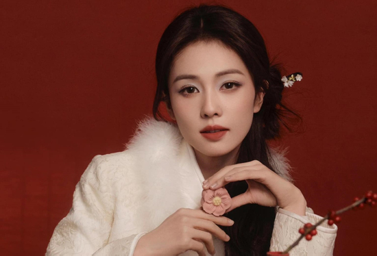 Trúng số độc đắc sau 16h30 chiều nay (10/4/2026), 3 con giáp cầu được ước thấy, vượt mọi nghịch cảnh, thăng quan phát tài