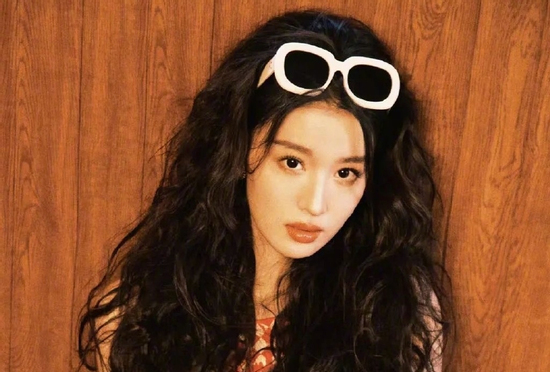 Trúng số độc đắc vào đúng ngày 11/4/2026, 3 con giáp hồng phúc vây quanh, trúng số độc đắc đổi đời tiền nhiều như nước