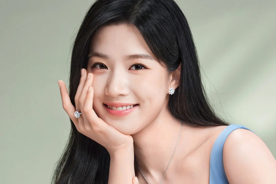 Đúng 7h30 ngày mai, thứ Bảy 11/4/2026, 3 con giáp như ngựa phi nước đại, công việc kiếm bộn tiền