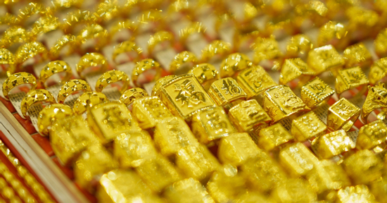 Giá vàng hôm nay 10/4/2026: Bật tăng mạnh, vàng miếng SJC và nhẫn tăng 1,2 triệu/lượng