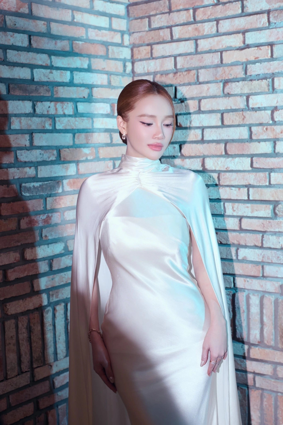 nha phuong thon gon, nhan sac thang hang sau khi sinh con thu ba hinh anh 6