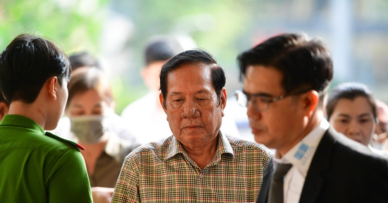 Vụ bán 'đất vàng' Bến Vân Đồn, cựu lãnh đạo Tập đoàn cao su lãnh 14 năm tù