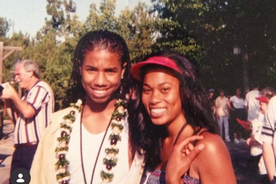 Ảnh cũ gây sốt: Một phụ nữ hối tiếc không dám ‘tỏ tình’ ở tuổi 19 - Bất ngờ danh tính chàng trai năm xưa