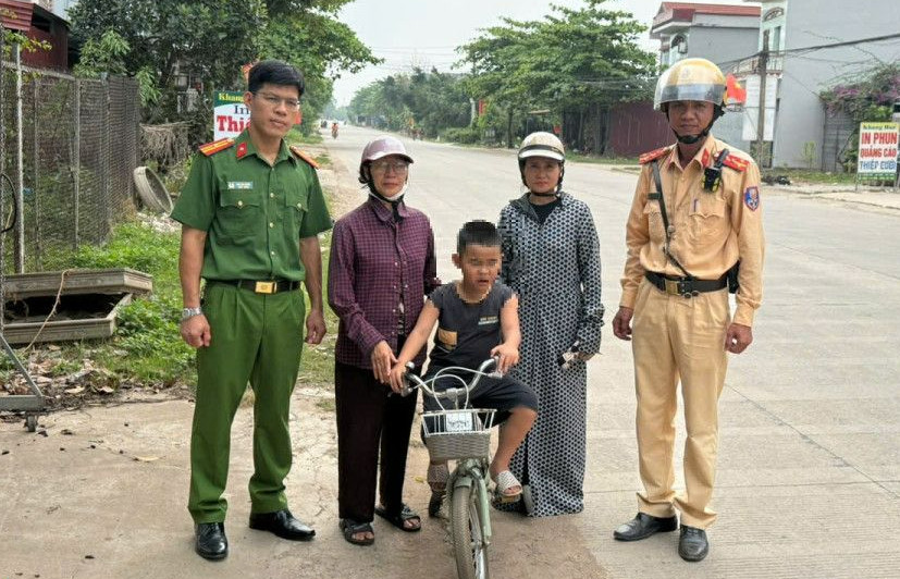 Lá thư viết tay đầy nước mắt gửi tới lực lượng CSGT - Ảnh 1.