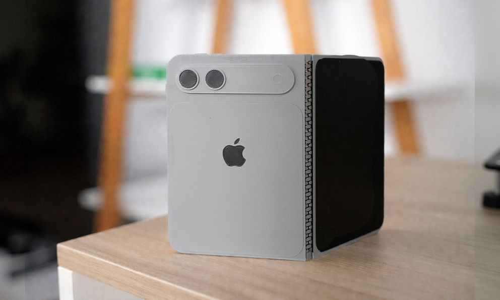 3d printed iphone fold thumb 2 copy.jpg