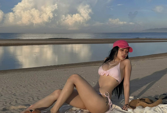 Sĩ Thanh lại khiến fan ngỡ ngàng với bộ ảnh mới