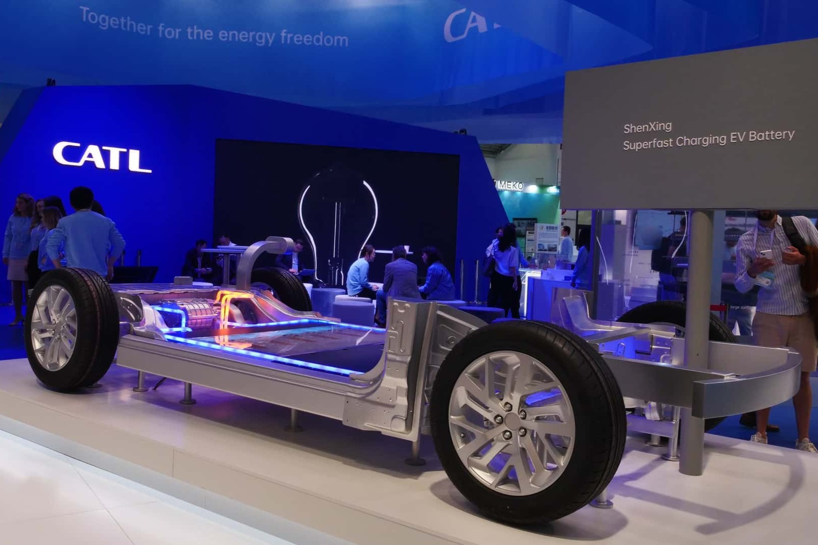 ket cau khung gam xe dien CALT.jpg