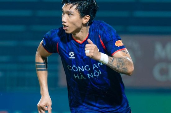 Đoàn Văn Hậu bị cấm thi đấu 1 trận