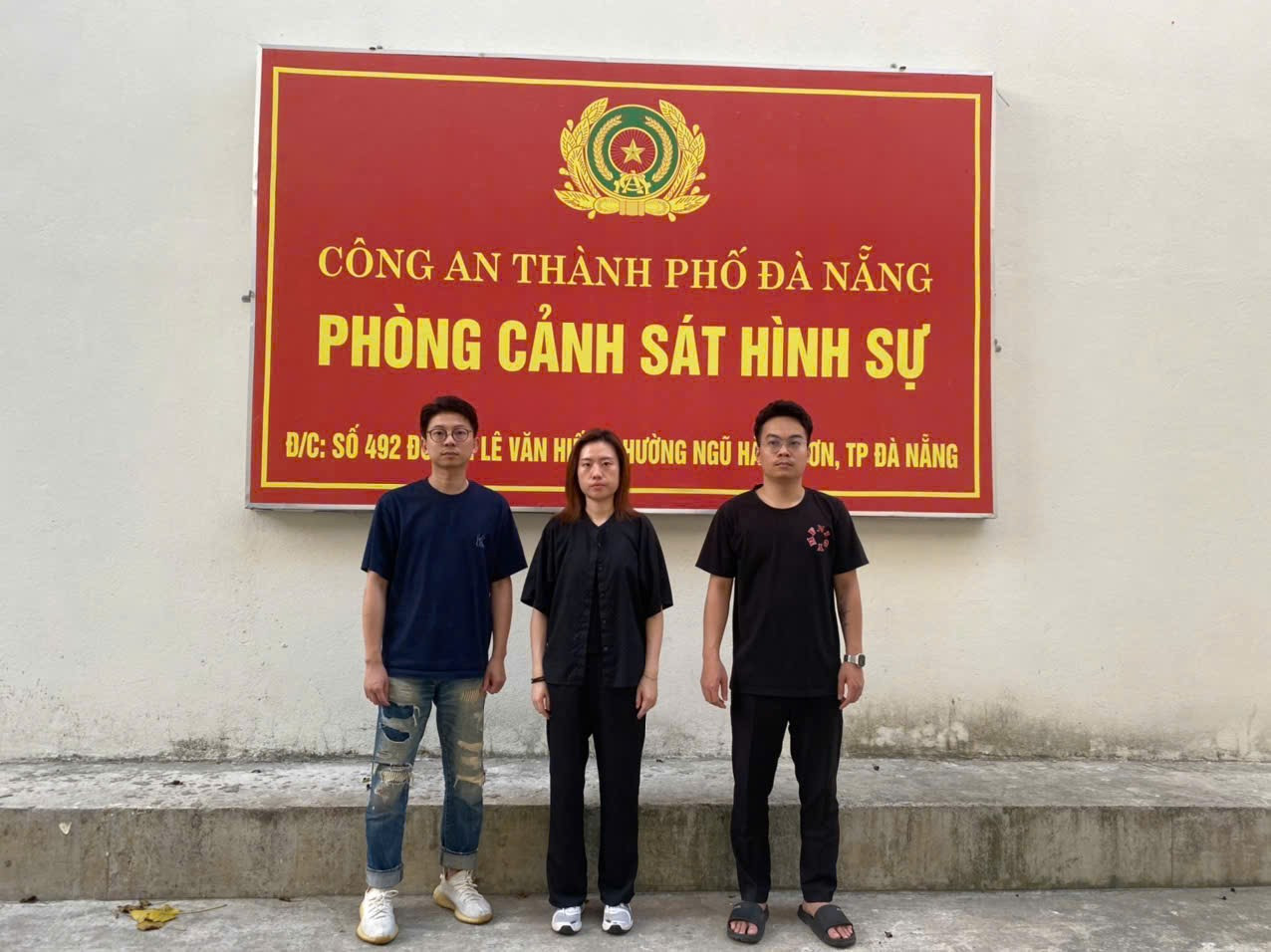 Triệt xoá sòng Poker trá hình trong khách sạn 5 sao ở Đà Nẵng - Ảnh 2.