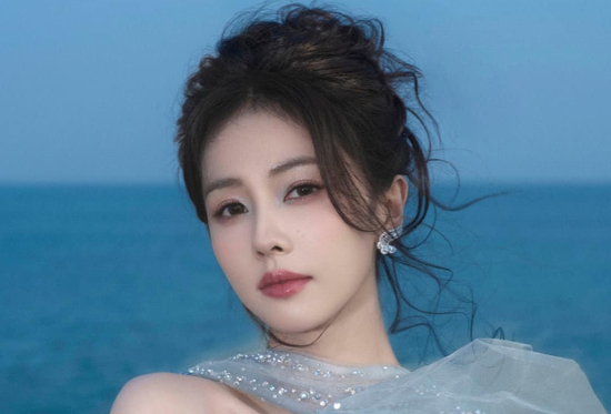 Đúng 12h30 hôm nay, thứ Tư 15/4/2026, 3 con giáp mệnh sáng như sao, sự nghiệp thăng tiến