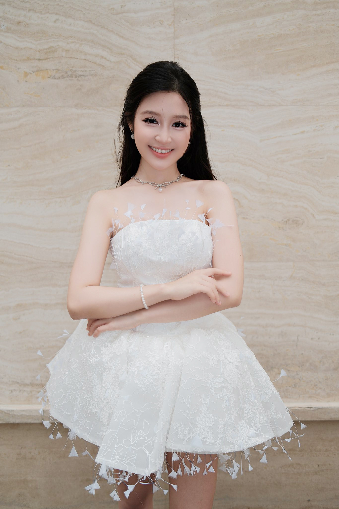 Sắc vóc đời thường gây chú ý của