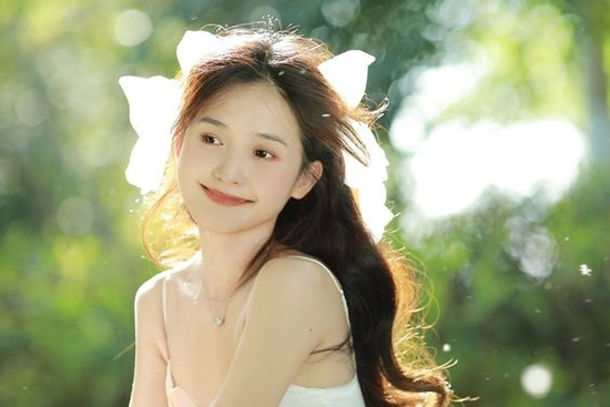 Cuối ngày hôm nay (16/4/2026), 3 con giáp sự nghiệp thăng hoa rộng mở như ngựa phi mã, tiền đếm mỏi tay