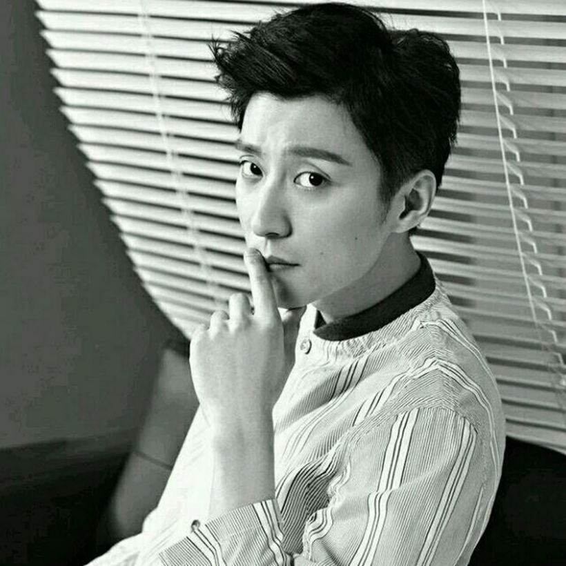 Kiều Nhậm Lương là ca sĩ, diễn viên trẻ tài năng, điển trai của showbiz Trung Quốc 1 thời. Ảnh: Sina