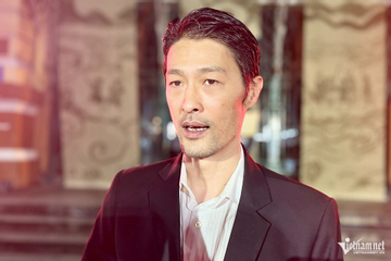 Johnny Trí Nguyễn bất ngờ ‘tái xuất’, kể cuộc sống độc thân kín tiếng ở tuổi 52