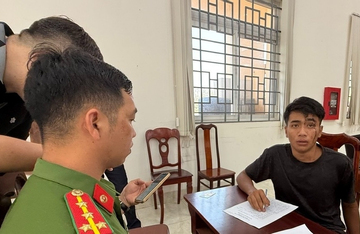 Khởi tố thanh niên 19 tuổi không có bằng lái, trộm ô tô rồi gây tai nạn