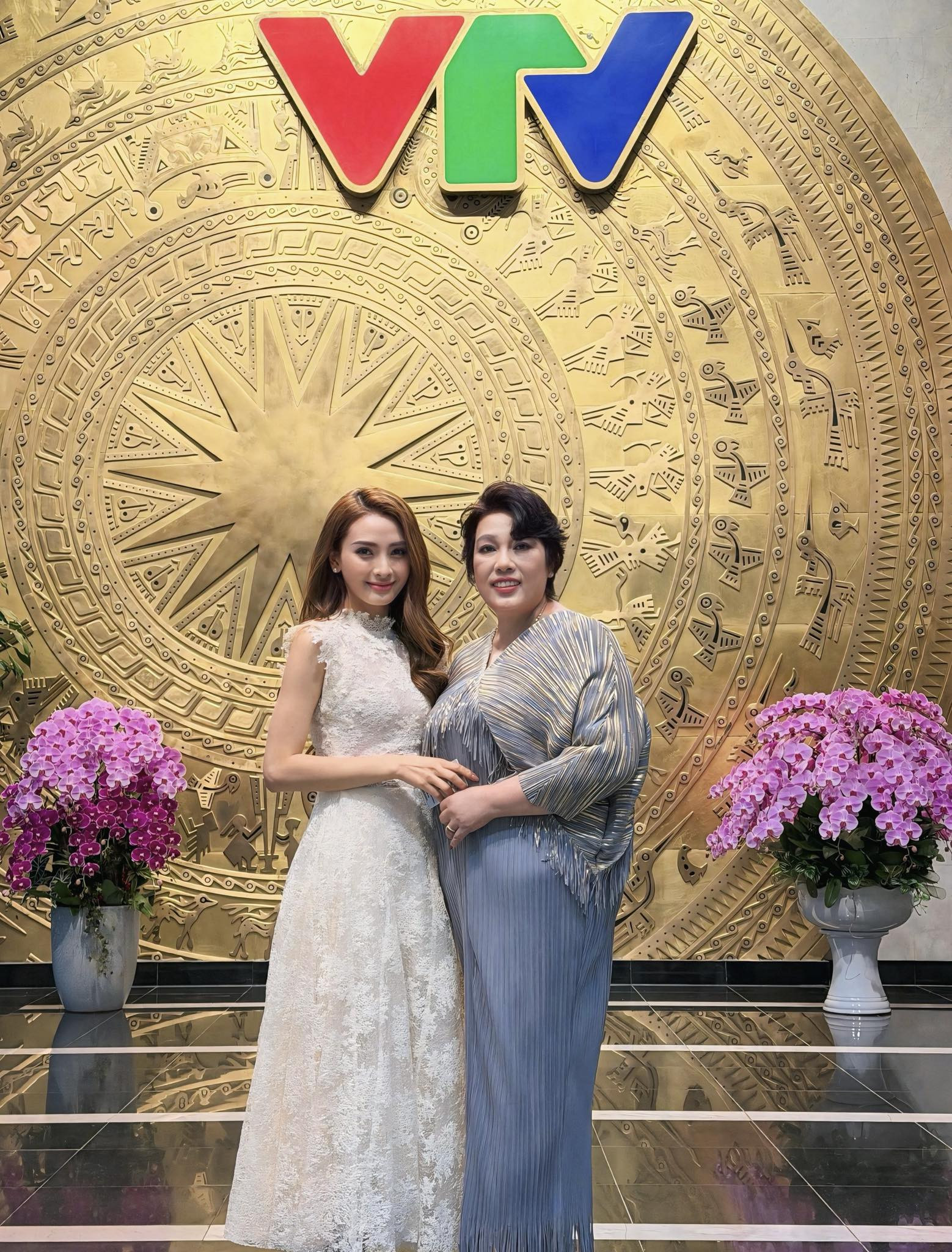 670627823269307042198561952734612666182434386n