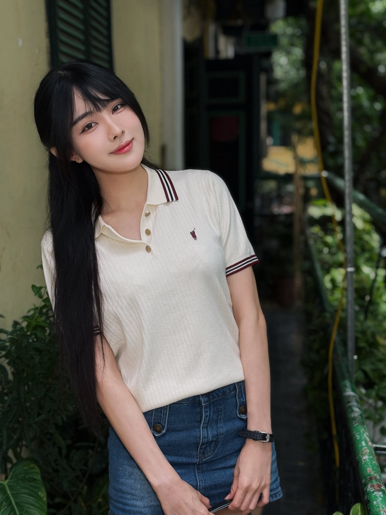 Vợ sắp cưới cầu thủ Văn Thanh: Nhan sắc và sự nghiệp nổi bật của Trần Bích Hạnh - Ảnh 14.