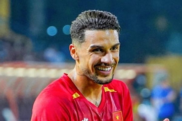 Hoàng Hên bứt phá không tin nổi, đứng trước kỷ lục lịch sử ở V.League