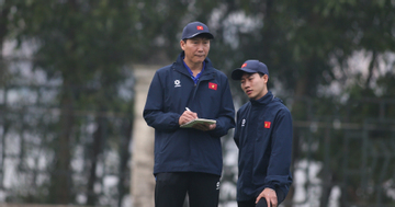 U23 Việt Nam: Không dùng quyền ‘trợ giúp’, ông Kim Sang Sik tính gì?