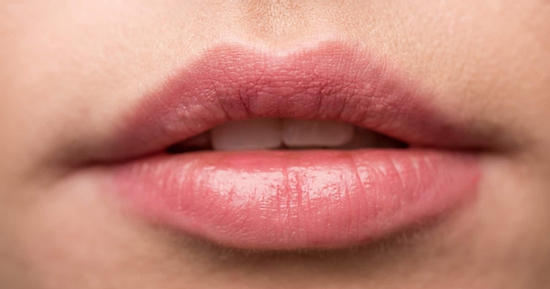 3 bí quyết trị thâm và khôi phục sắc môi hồng tự nhiên