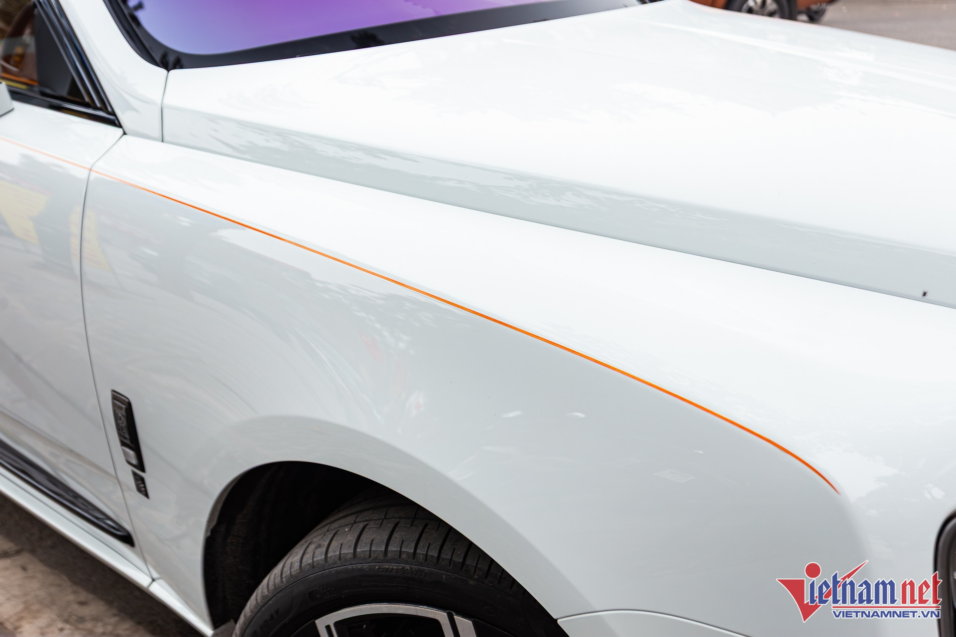 W-cullinan black badge 6.JPG.jpg