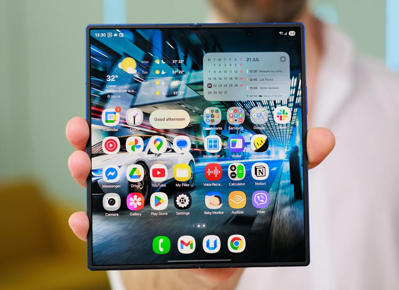 Galaxy Z Fold 7 1.png