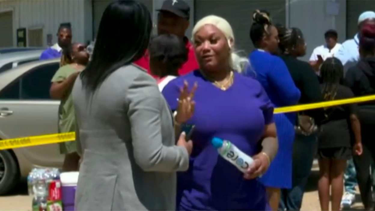 8 trẻ em thiệt mạng trong vụ xả súng kinh hoàng ở Mỹ - Ảnh 2.