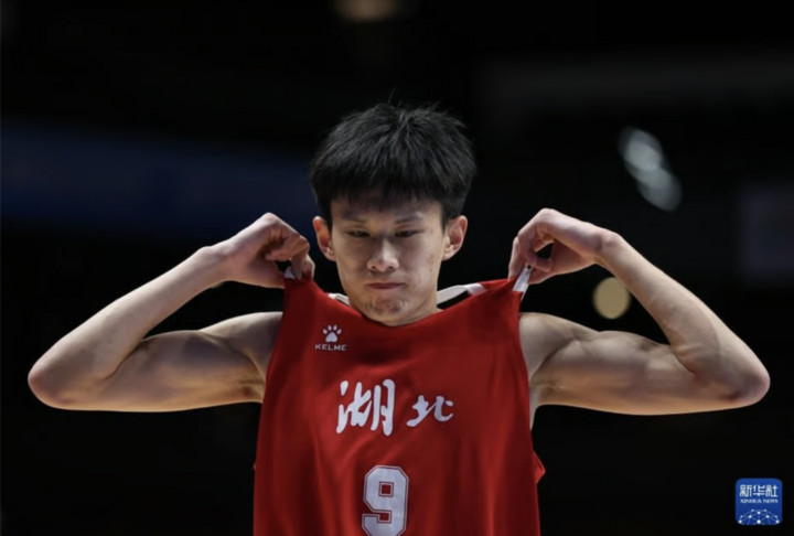 Li Yize thi đấu cho Hồ Bắc tại giải đấu U18 ở Macau (Trung Quốc). (Nguồn: Xinhua)