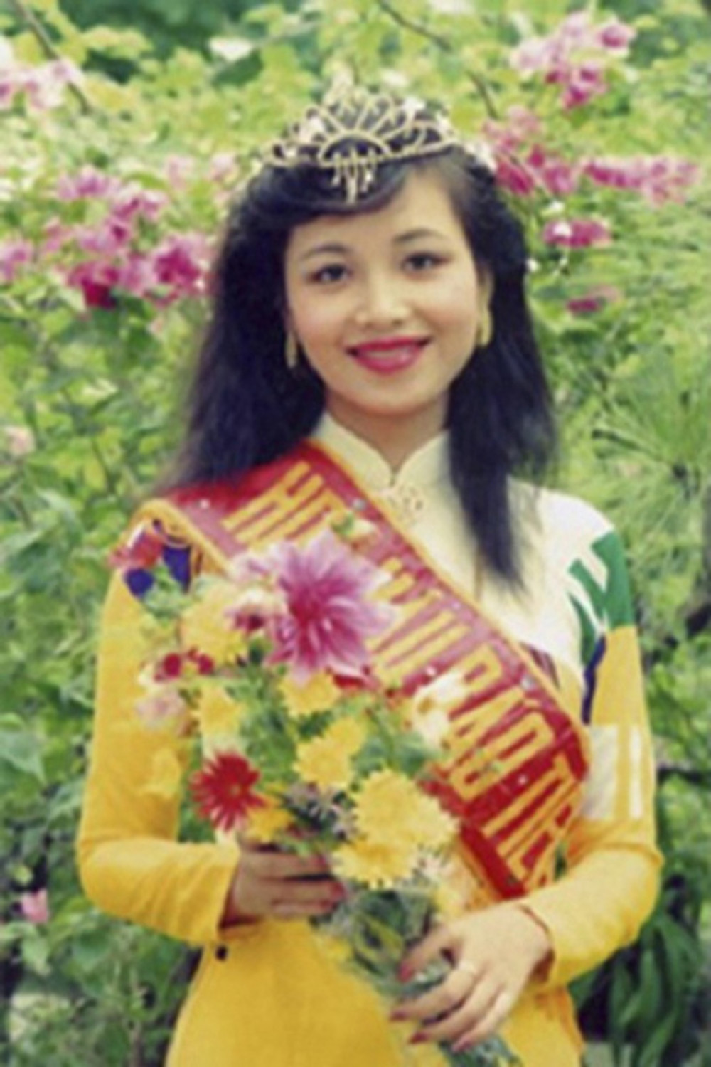 bi quyet dep khong tuoi cua hoa hau dieu hoa 1 1 11452524.jpg
