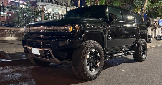 Đại gia Hà Nội mua siêu SUV điện GMC Hummer độc nhất Việt Nam, mạnh như siêu xe