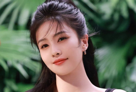 Tử vi thứ Tư 23/4/2026 của 12 con giáp: Dần - Dậu sự nghiệp hưng thịnh, tiền tài tăng vọt