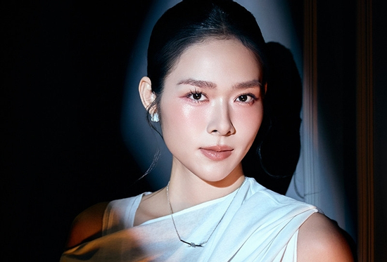 Cuộc sống của diễn viên Diệp Bảo Ngọc và con trai 13 tuổi ra sao sau những đổ vỡ?