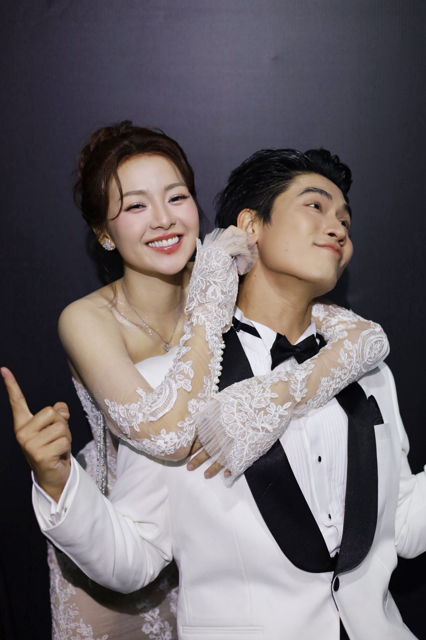 Nhan sắc yêu kiều vạn người mê đắm của