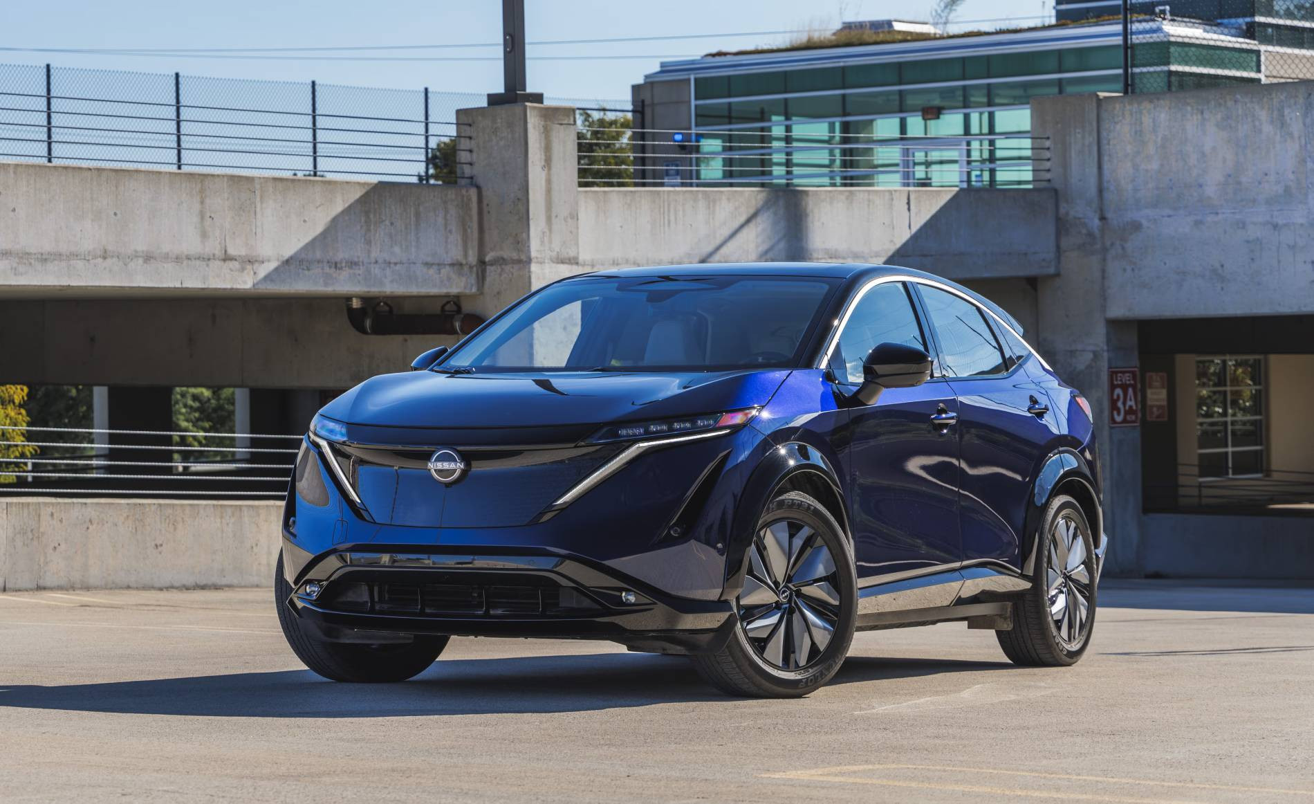 2023 nissan ariya empower 108 1669827730.jpg