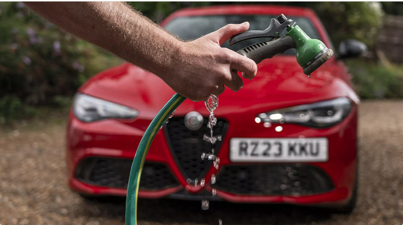 Lật tẩy bí kíp rửa xe siêu tiết kiệm nước của dân chuyên nghiệp插图8 Rua xe tk 9.png