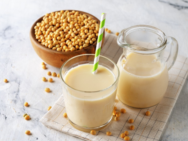 3 thói quen uống sữa đậu nành sai cách đang âm thầm 'tàn phá' thận và gây tăng cân - Ảnh 4