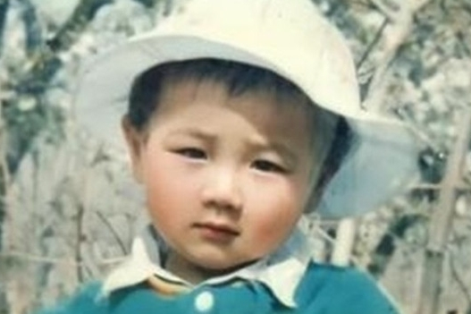 33 năm tìm con, cha vỡ òa phát hiện con ở cách nơi mất tích 30km