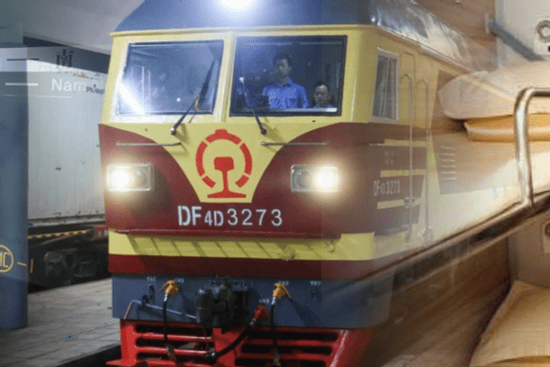 Có gì ở chuyến tàu Hà Nội đi Quảng Châu (Trung Quốc) giá 700.000 đồng gây sốt sát lễ 30/4?