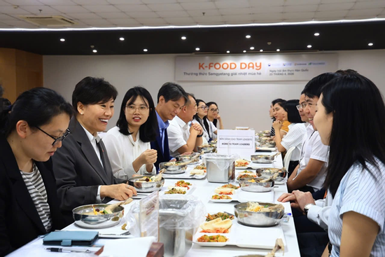 aT Center Asean hợp tác cùng Ourhome Vietnam quảng bá sức hấp dẫn của K-Food tại Việt Nam