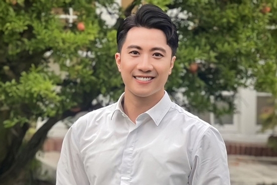 Chuyện chưa kể về MC là Tiến sĩ, thầy giáo đẹp trai của ĐH Ngoại thương