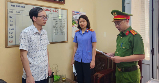Công an Hưng Yên khởi tố một phó giám đốc bệnh viện