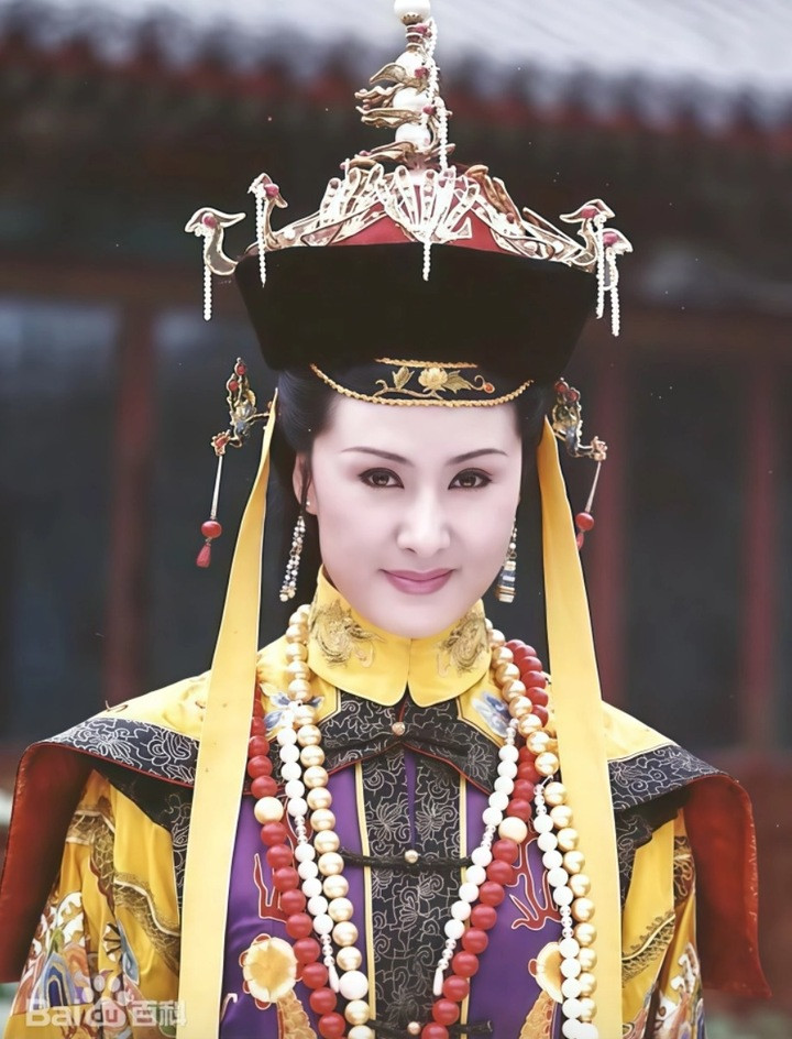 Bác Hoằng thường được giao những vai hoàng hậu quyền quý.