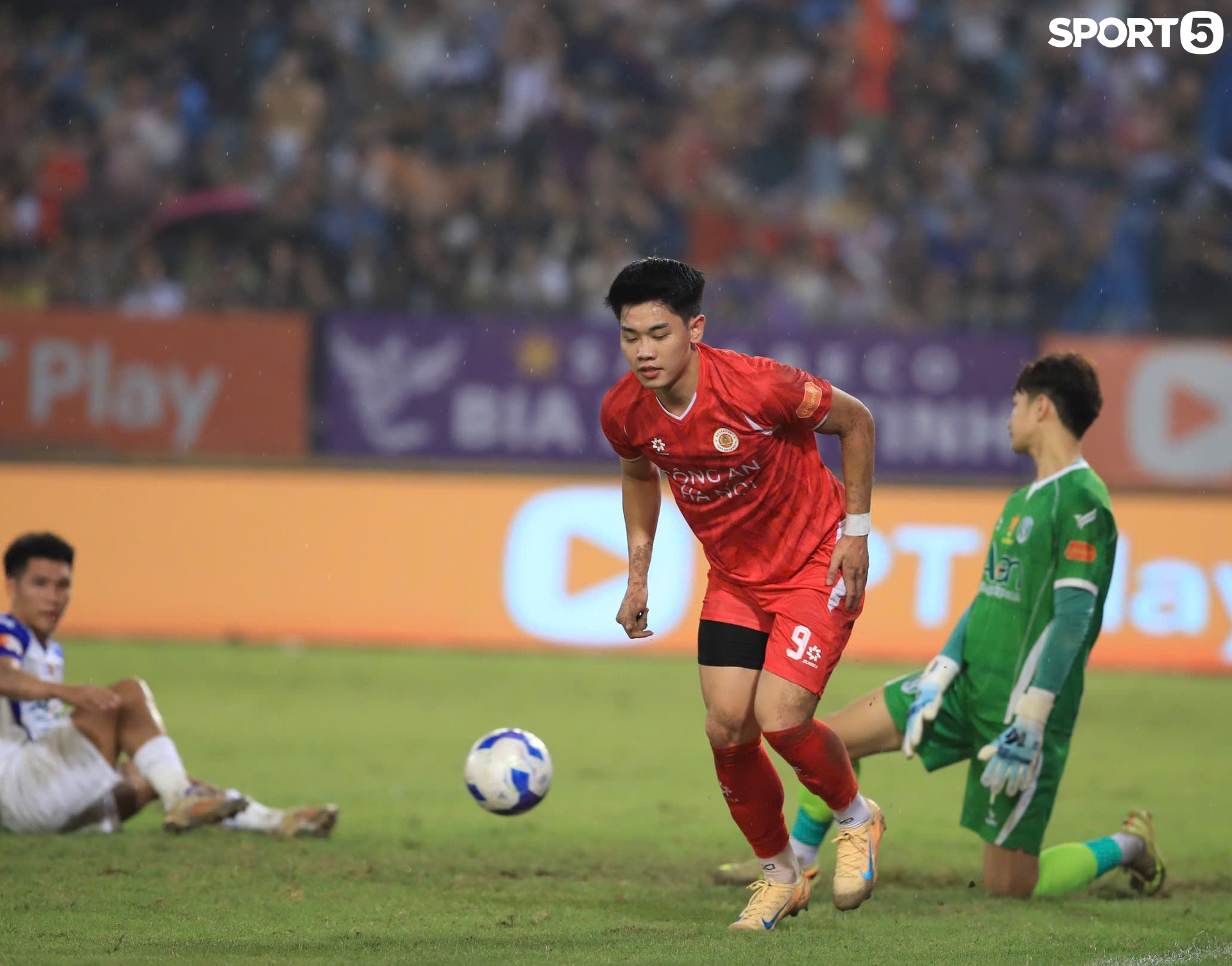 621038251152190724 20002