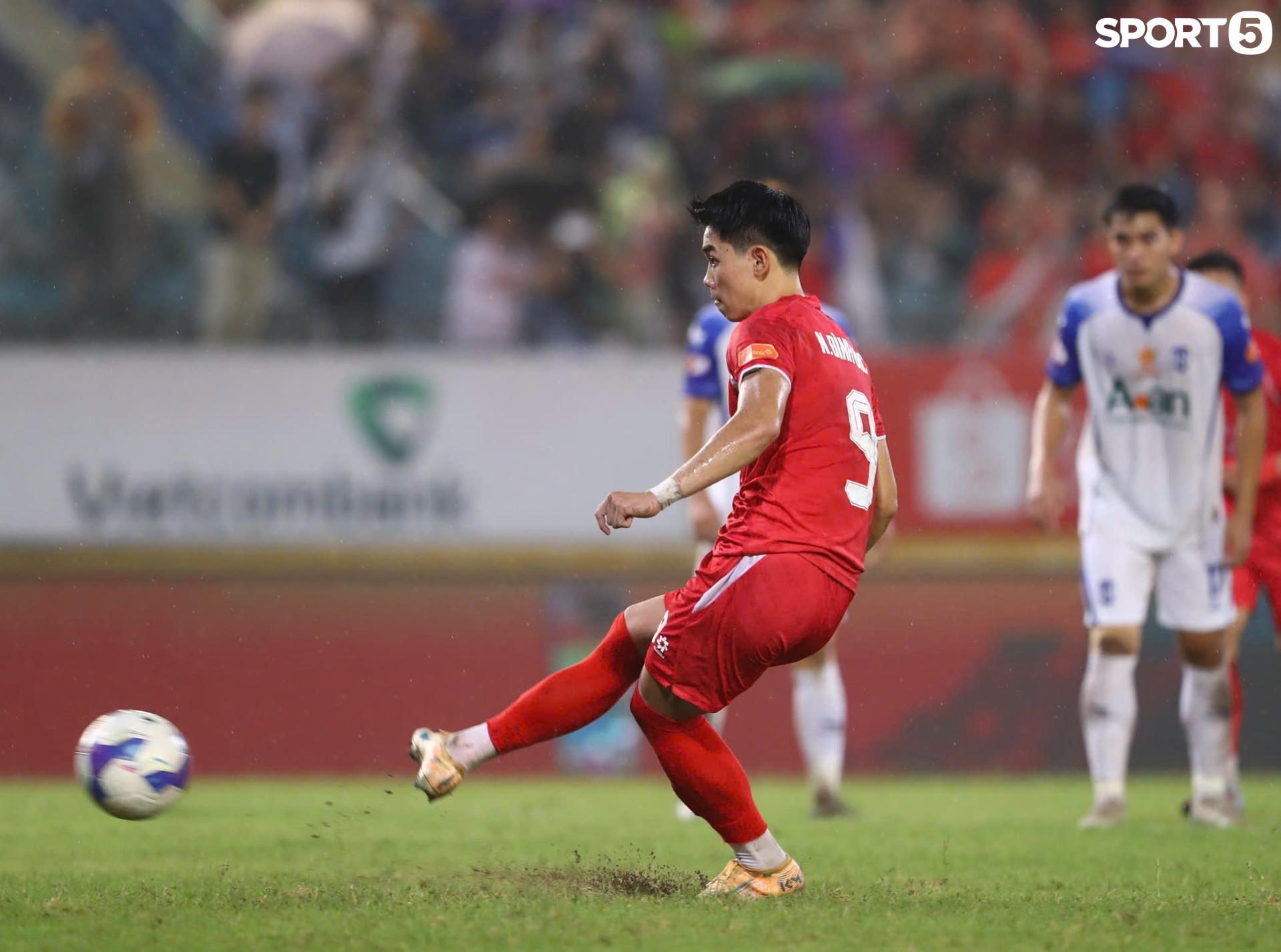 1471800993041138394 10008