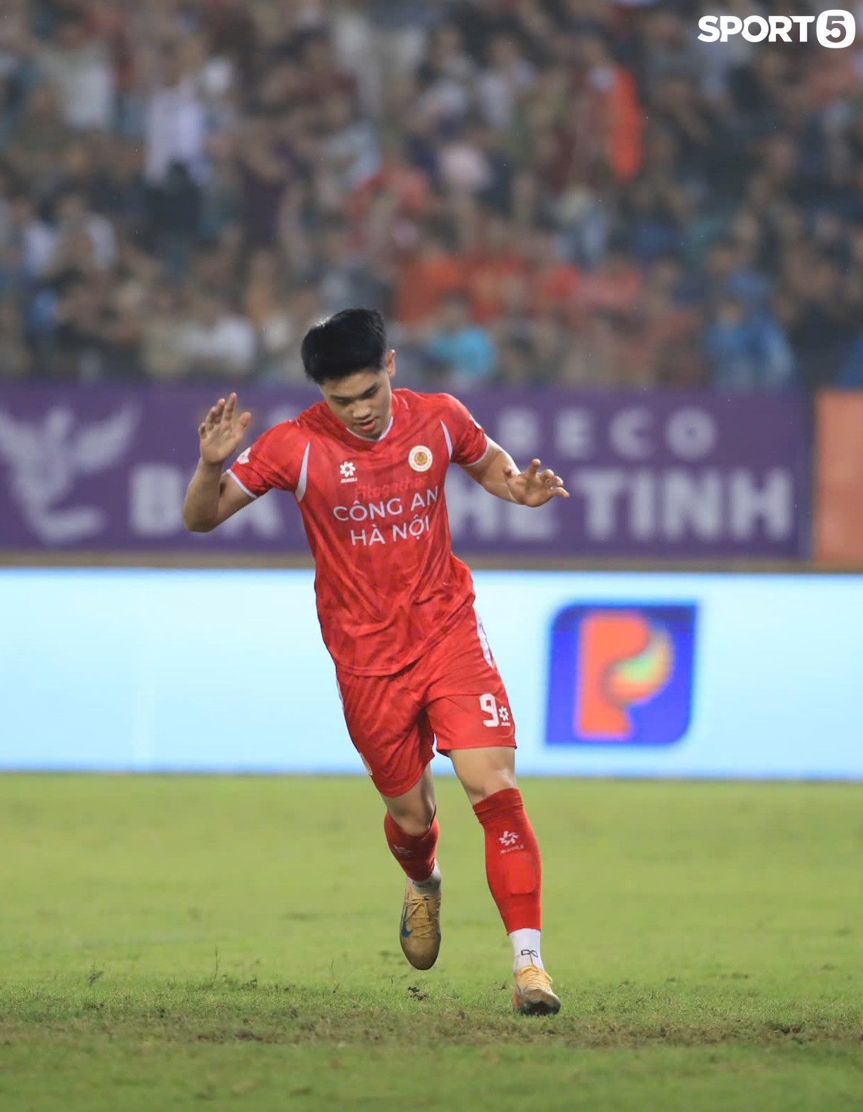 15643883259835184490013