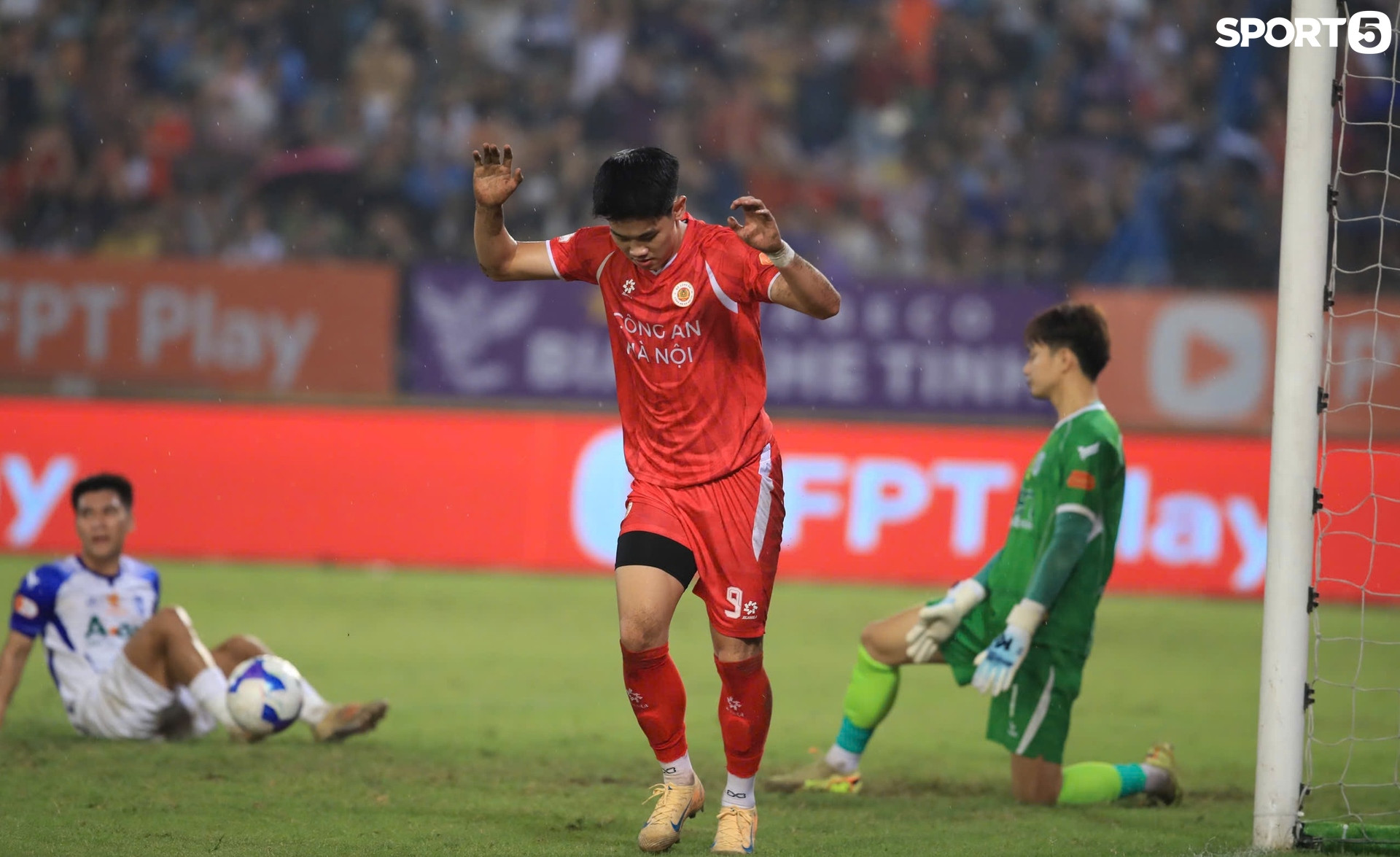 621038251152190724 30003