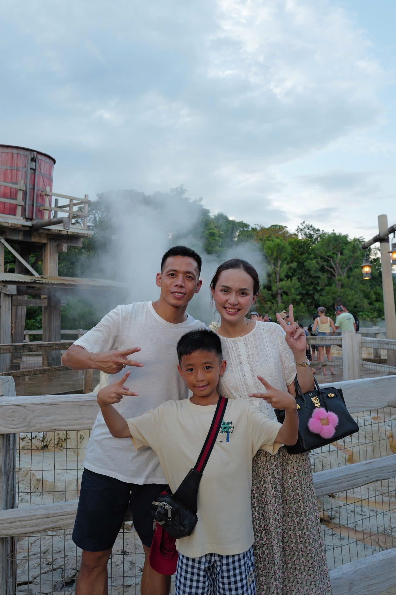 51587034714340198510756212285520759686463869n