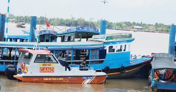 Vụ 2 người rơi sông tử vong sau tiệc sinh nhật: Thông tin về hạn đăng kiểm của tàu du lịch