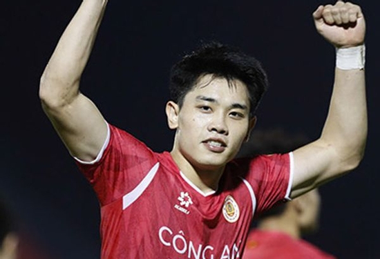 Báo Thái Lan chia sẻ bất ngờ về cầu thủ Nguyễn Đình Bắc