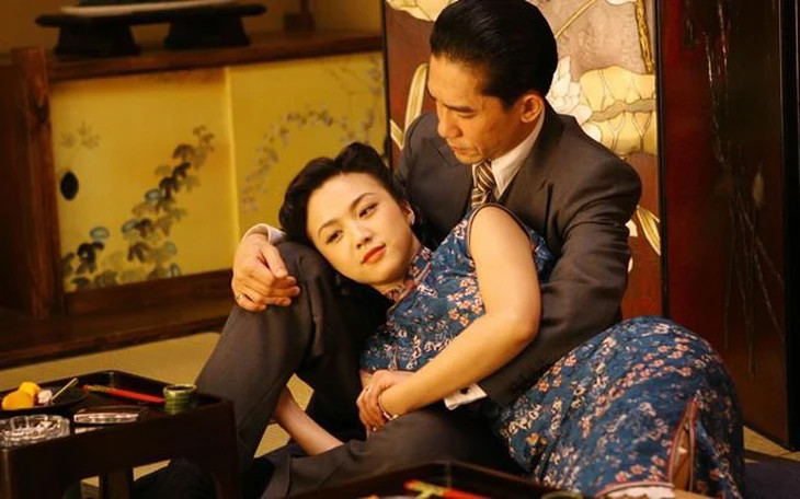 Nữ diễn viên phim Sắc giới mang bầu ở tuổi 47 - Ảnh 3.